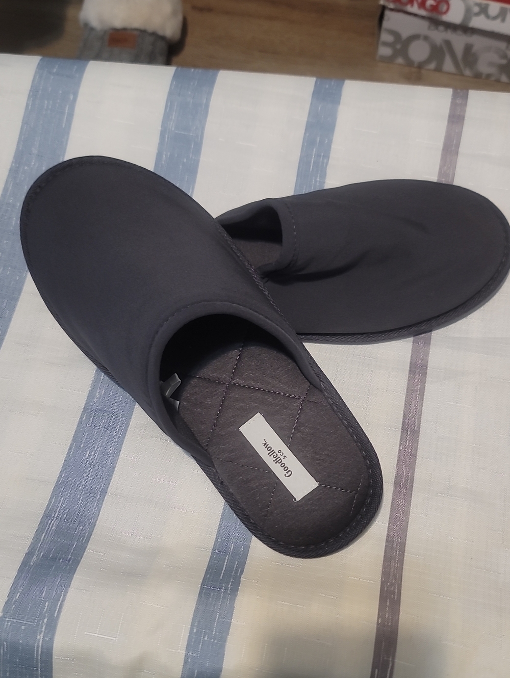Goodfellow & Co Men’s Dark Gray Slip-On Loafers